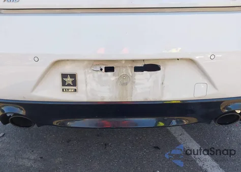 2022 Infiniti Q60 Luxe Awd z USA, uszkodzony, nr VIN JN1EV7KL8NM630178